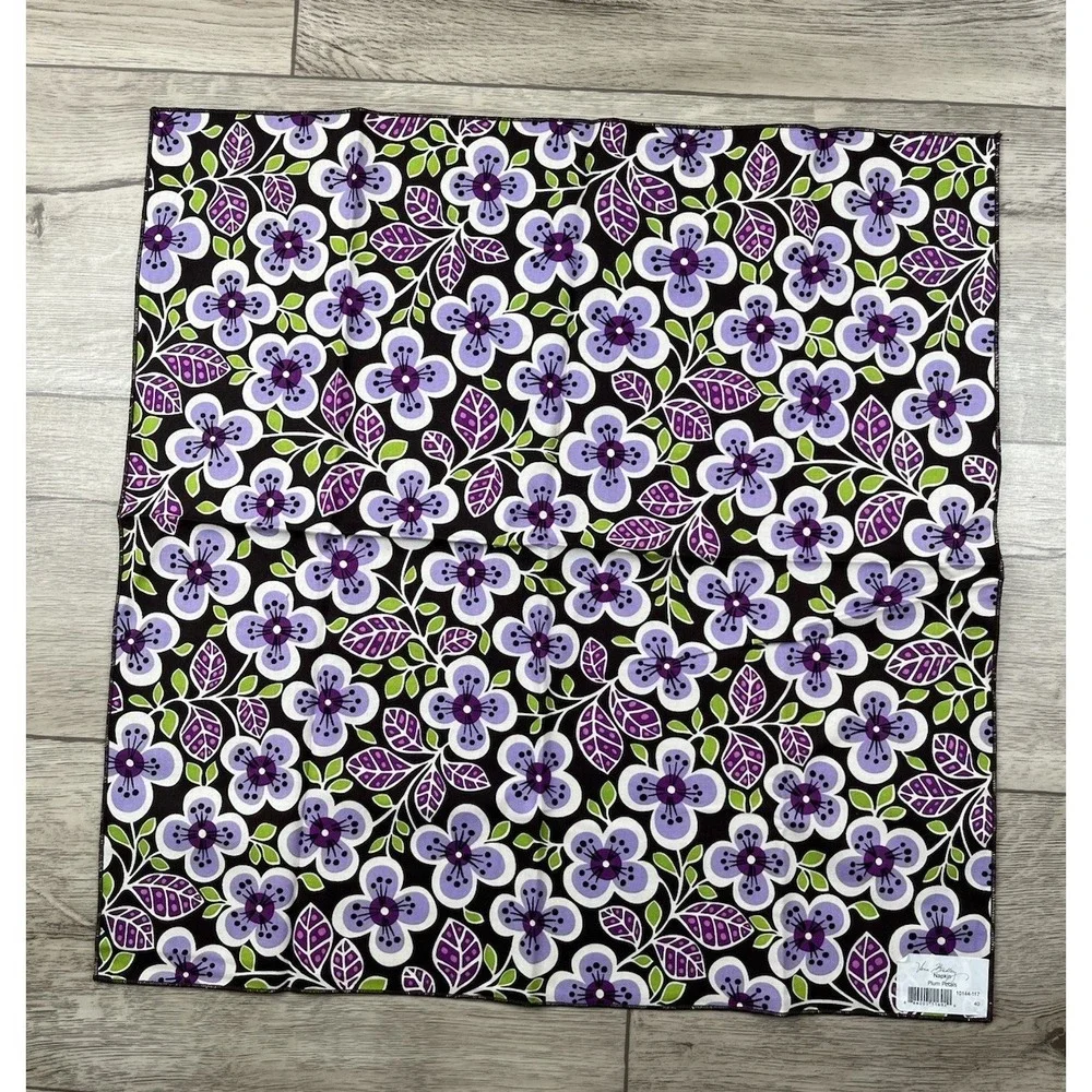 NEW Vera Bradley‎ Set of 3 Cloth Napkins Plum Petals Floral